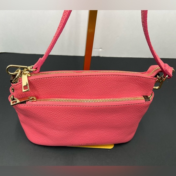 DIVINA FIRENZE
Made in Italy leather pink bag Triple Compartment crossbody - Picture 5 of 13